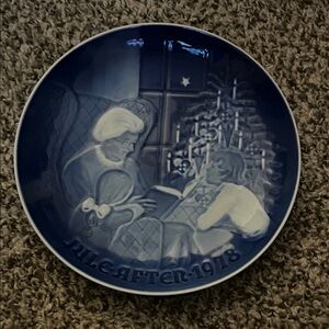 Blue Decorative Holiday Wall Plate - Vintage Style
